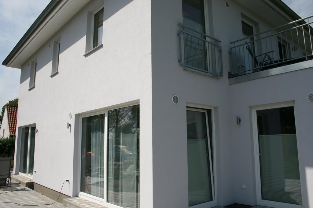 Uebernachtung Bei Michael - Ferienwohnung Росток Экстерьер фото